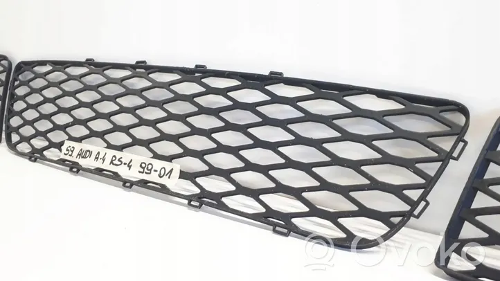 Audi RS4 Grille inférieure de pare-chocs avant 809807683H