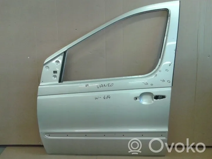 Mercedes-Benz Vaneo W414 Front door 