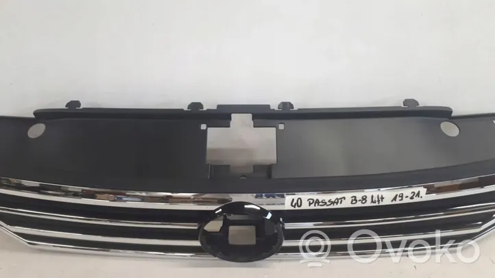 Volkswagen PASSAT B8 Maskownica / Grill / Atrapa górna chłodnicy 3G0853653K