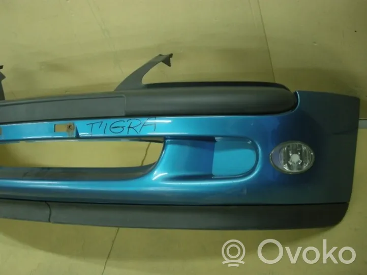 Opel Tigra A Передний бампер 