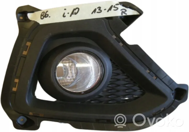 Hyundai i10 Front fog light trim/grill 