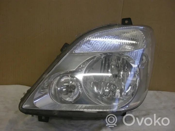 Mercedes-Benz Sprinter W906 Lampa przednia 