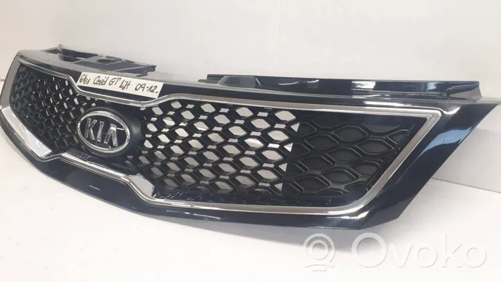 KIA Ceed Grille calandre supérieure de pare-chocs avant 863501H600