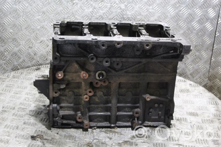 Volkswagen PASSAT B6 Blokas 03L103021A