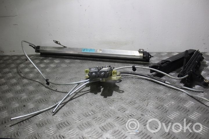 BMW 7 E65 E66 Elektrinė lango užuolaidėlė 8381523