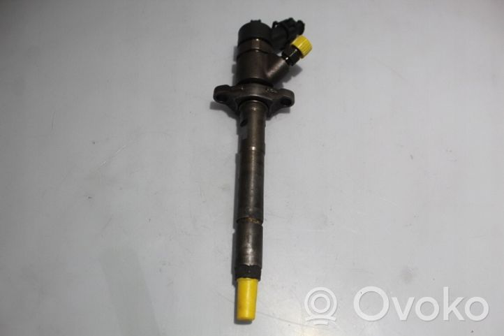 Citroen Xsara Picasso Polttoainesuutin 04451100188