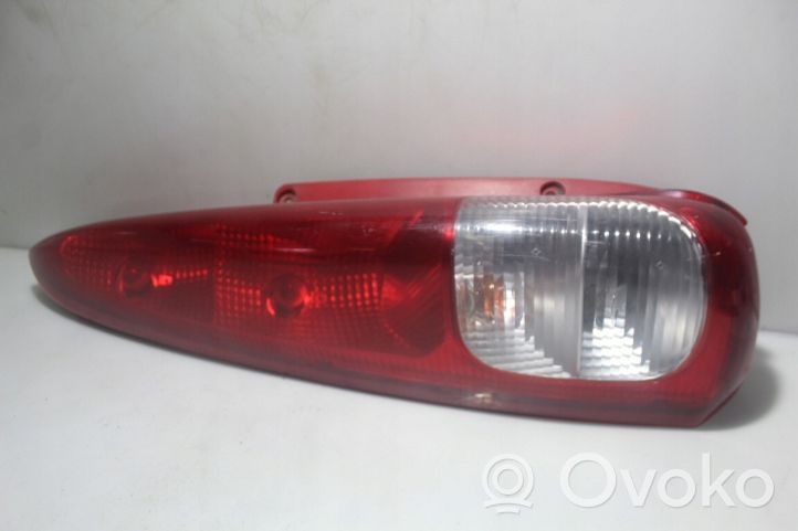 Chevrolet Rezzo Lampa tylna 