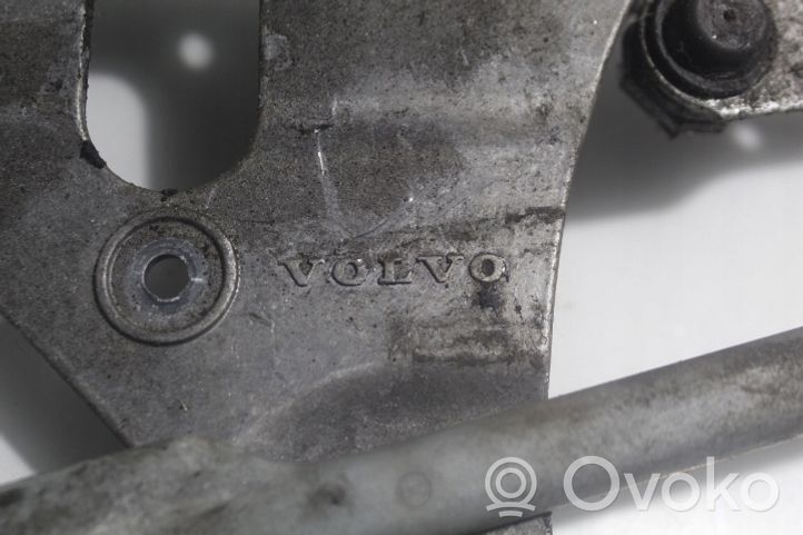 Volvo C30 Etupyyhkimen vivusto 