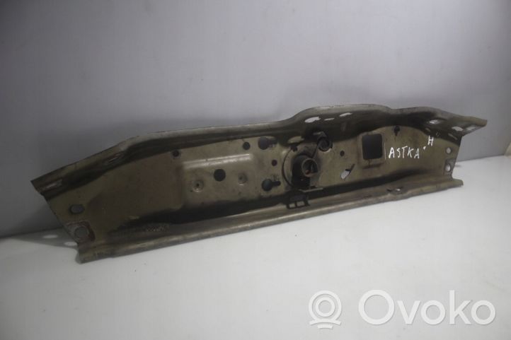 Opel Astra H Front bumper support beam 
