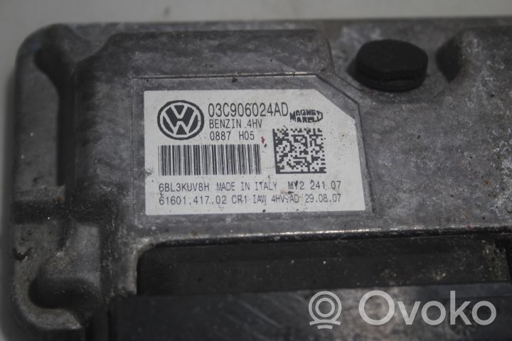 Volkswagen Polo IV 9N3 Unité de commande, module ECU de moteur 