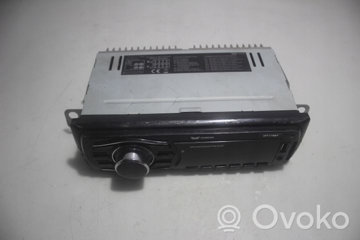 Chevrolet Lacetti Radio/GPS head unit trim HT-175BT