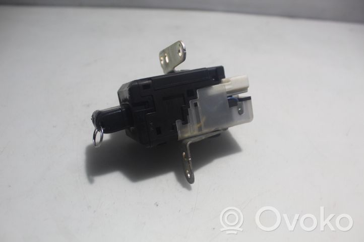 Toyota Corolla Verso E121 Ignition lock 