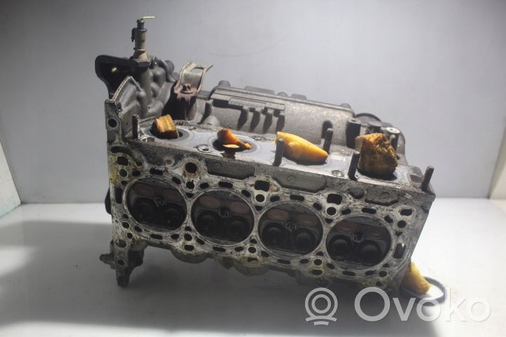 Opel Astra J Engine head 