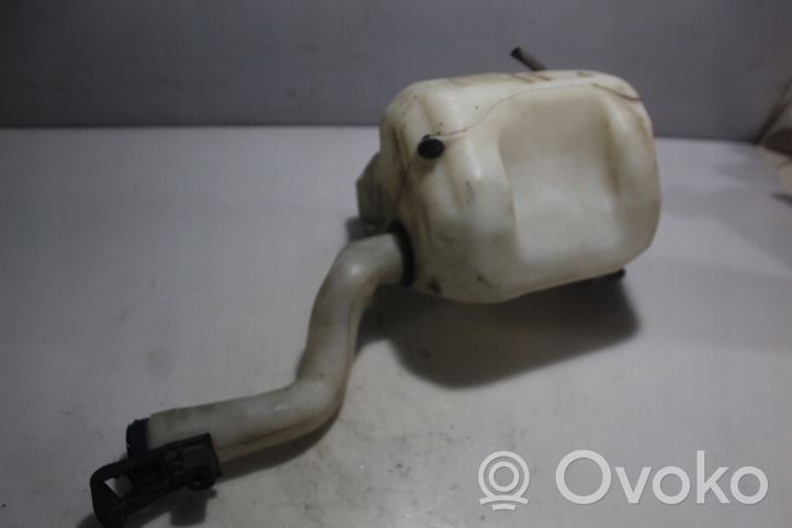 Alfa Romeo Mito Windshield washer fluid reservoir/tank 