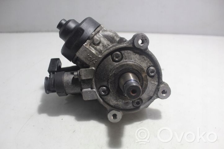 Volkswagen Touran III Pompe d'injection de carburant à haute pression 0445010538