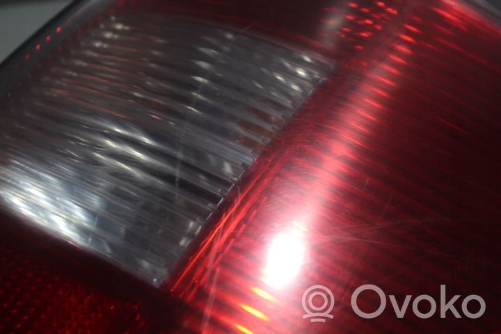 Opel Astra H Lampa tylna 