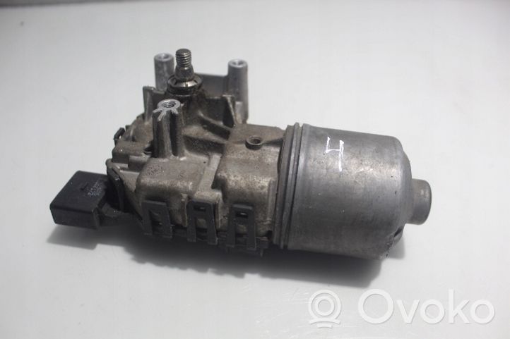 Volkswagen Polo IV 9N3 Moteur d'essuie-glace 0390241524