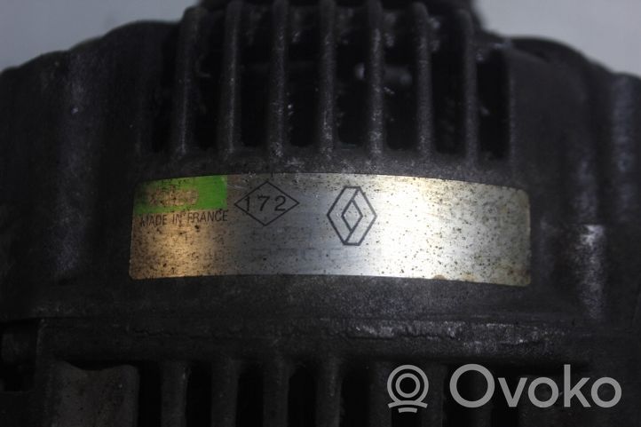 Renault Megane I Generatore/alternatore 