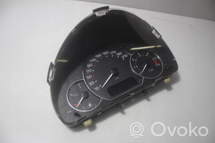 Peugeot 1007 Horloge A2C53106799