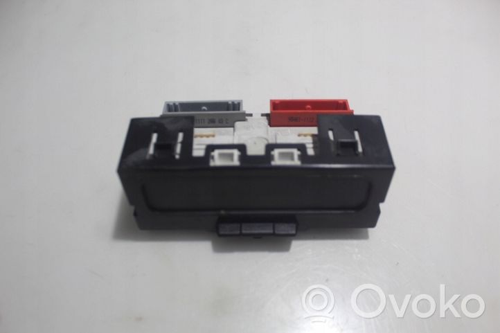 Renault Clio II Monitor / wyświetlacz / ekran 21656217-8