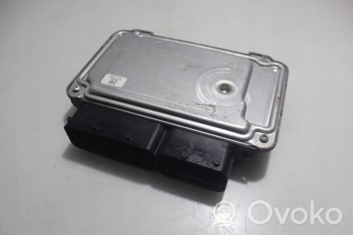 Seat Leon (1P) Unité de commande, module ECU de moteur 0261S04396