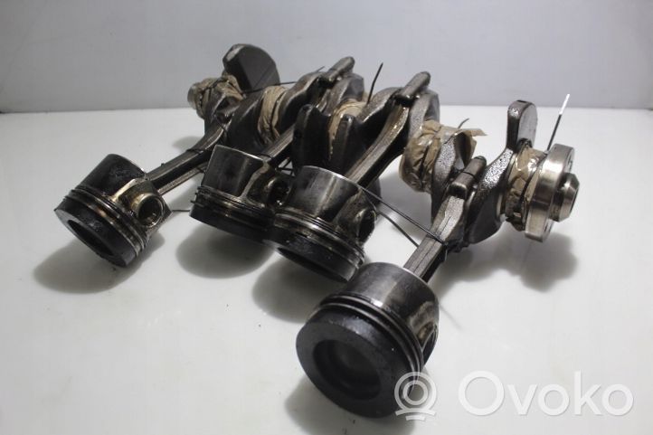 Volkswagen Golf VI Crankshaft 