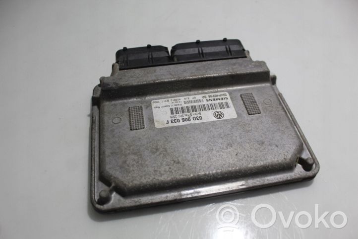 Volkswagen Polo Komputer / Sterownik ECU silnika 5WP40298