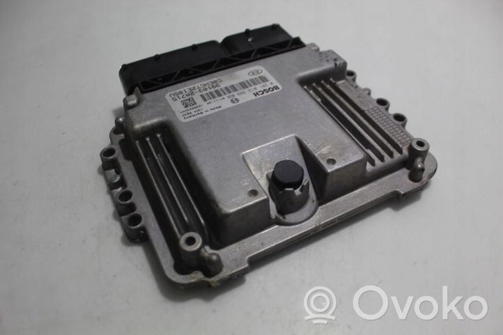 KIA Ceed Centralina/modulo motore ECU 0281013399