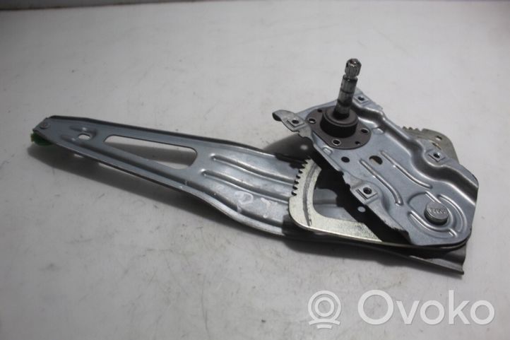 Toyota Yaris Rear window lifting mechanism without motor 