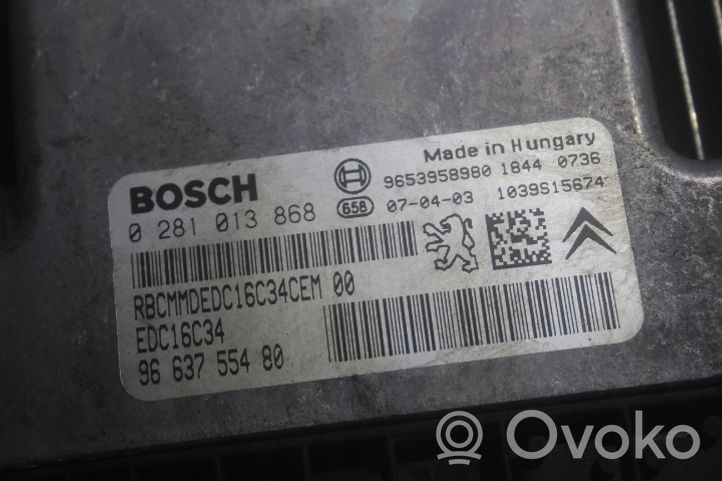 Peugeot 207 Motorsteuergerät ECU 0281013868