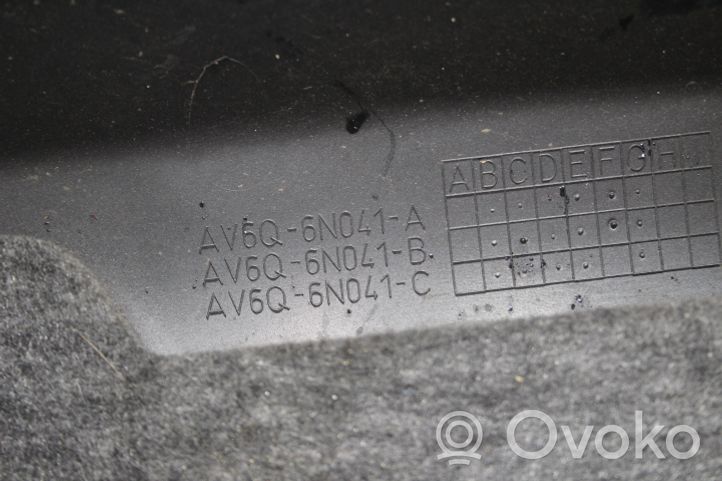 Ford Focus Engine cover (trim) 