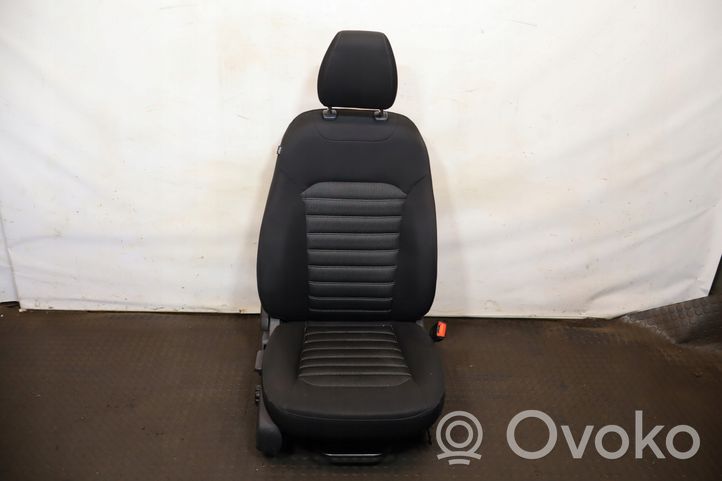 Ford Mondeo MK V Set di rivestimento sedili e portiere 
