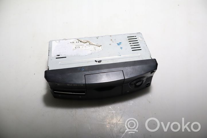 Renault Scenic II -  Grand scenic II Radio/GPS head unit trim SU-20178