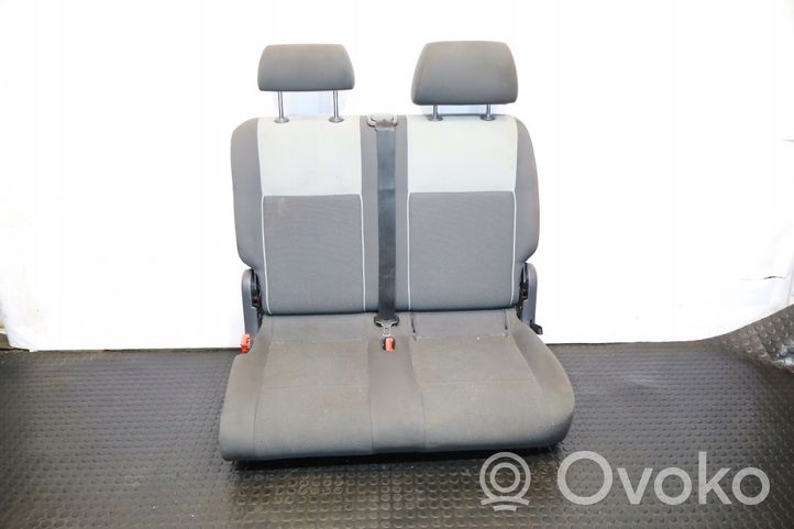 Volkswagen Caddy Second row seats 