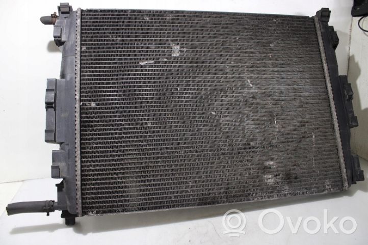 Renault Megane II Coolant radiator 