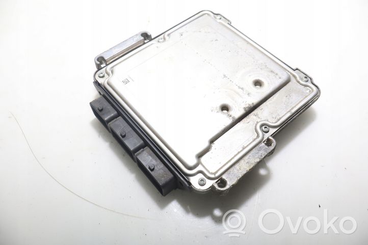 Renault Laguna III Komputer / Sterownik ECU silnika 0281045323