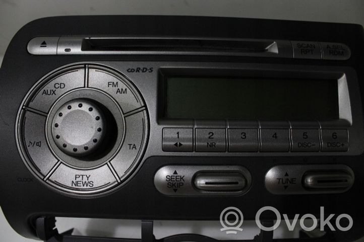 Honda Jazz Konsola środkowa / Radio / GPS 