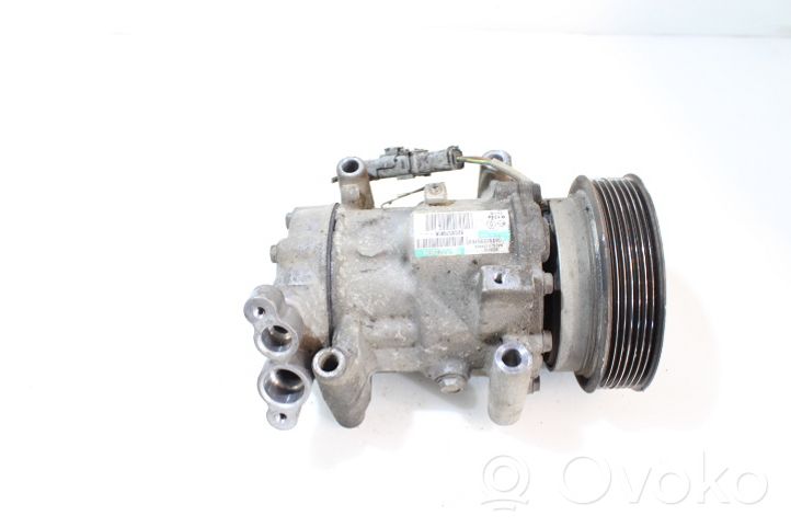 Renault Twingo II Air conditioning (A/C) compressor (pump) 