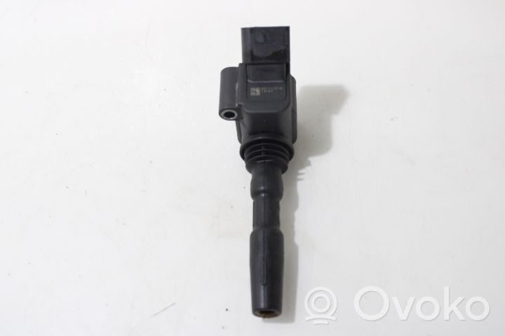 Volkswagen Jetta VI High voltage ignition coil 04E905110M