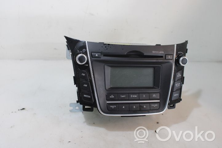 Hyundai i30 Cadre, panneau d'unité radio / GPS 