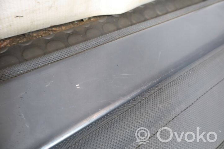 Hyundai Tucson JM Laderaumabdeckung Gepäckraumabdeckung 