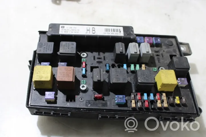 Opel Zafira B Unité de commande, module ECU de moteur 