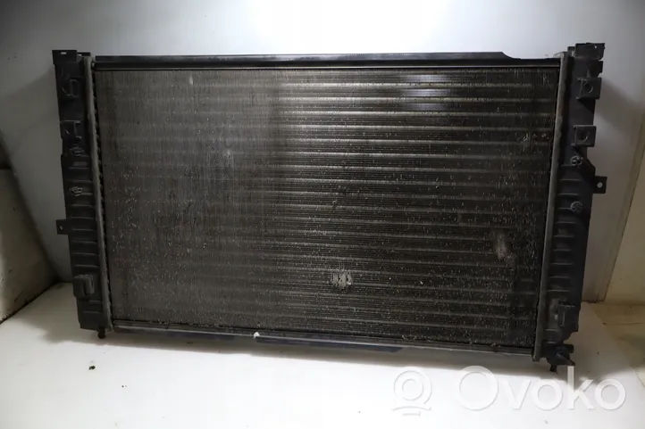 Audi A6 Allroad C5 Radiateur de refroidissement 