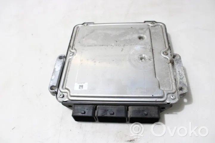 Renault Laguna III Komputer / Sterownik ECU silnika 0281014646