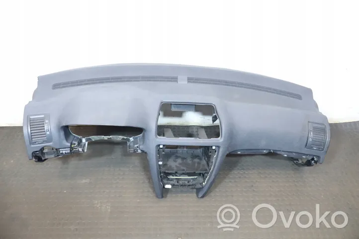 Skoda Octavia Mk2 (1Z) Kojelauta 