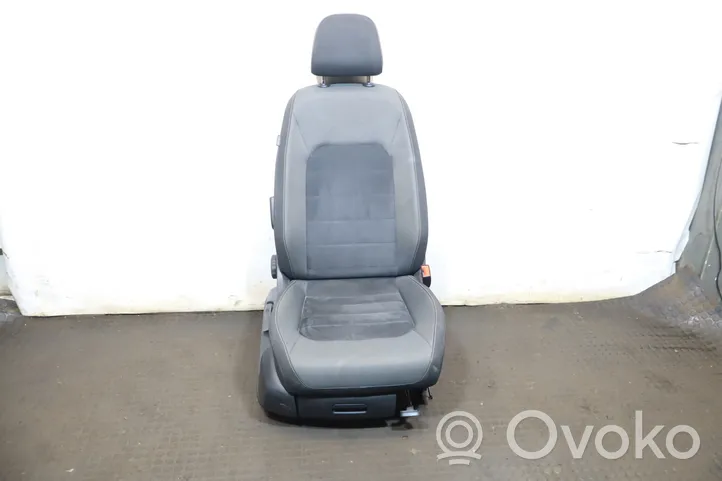 Volkswagen Golf VII Fotel przedni kierowcy 