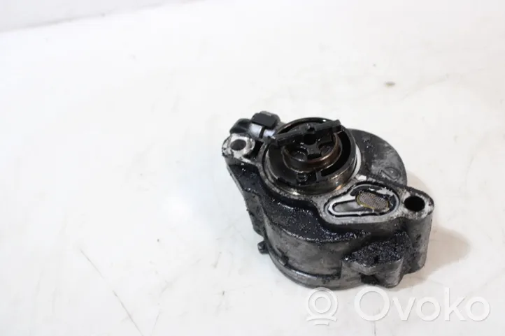 Ford Focus C-MAX Vacuum pump 