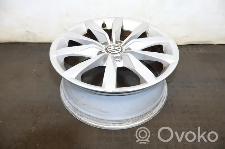 Volkswagen Golf VII R17 alloy rim 