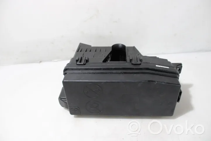 Opel Antara Juego de caja de fusibles 