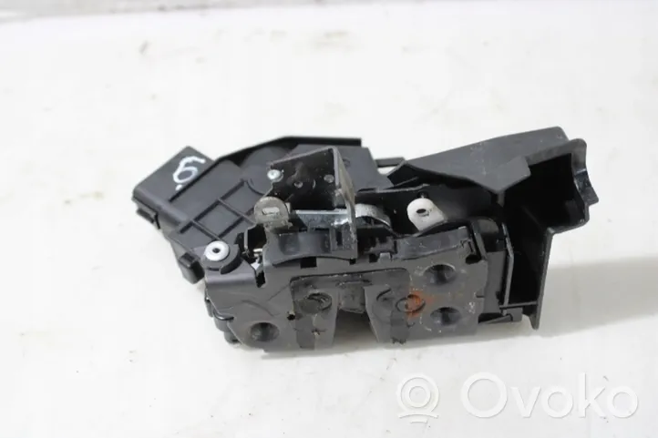 Ford Grand C-MAX Front door lock 